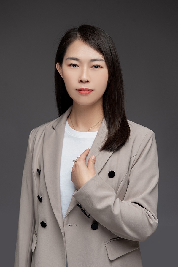 客户经理:巴素娟