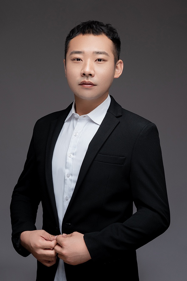 客户经理:郁文全